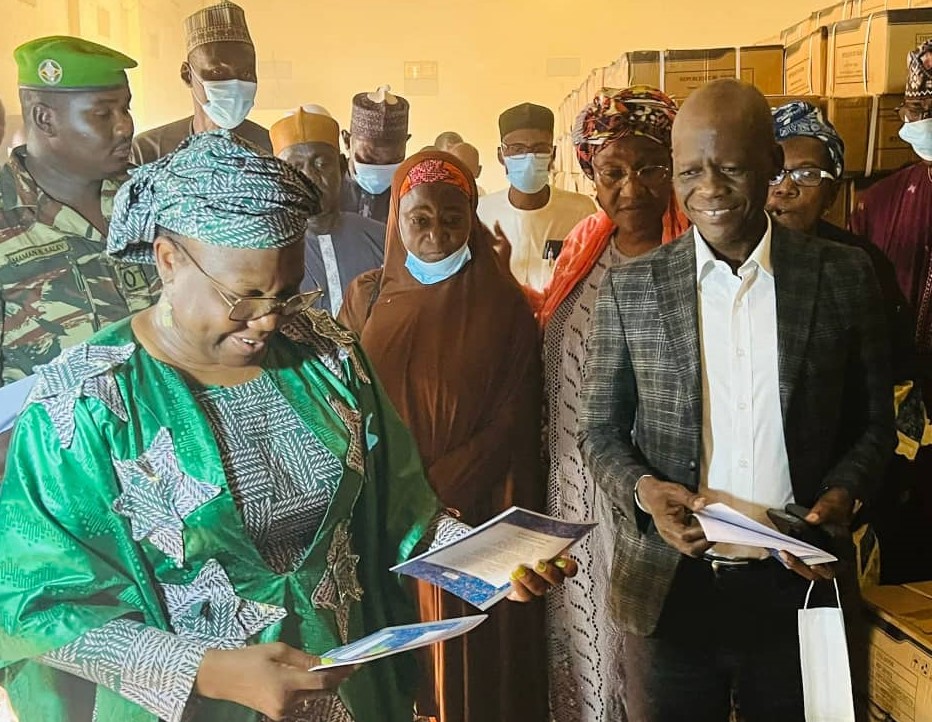 Lancement de la deuxième vague d’acheminement des fournitures scolaires vers les régions de Diffa, Agadez, Tahoua et Maradi